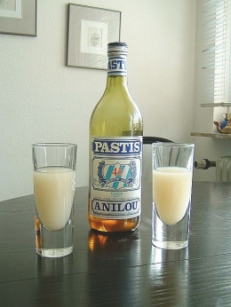 Minuman Pastis