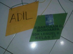 Cara Membuat Papan Nama Dari Kertas Karton Untuk Mos - Membuat Itu