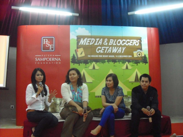 Pengenalan Metoda Pembelajaran STEM - Media & Blogger Getaway 2014