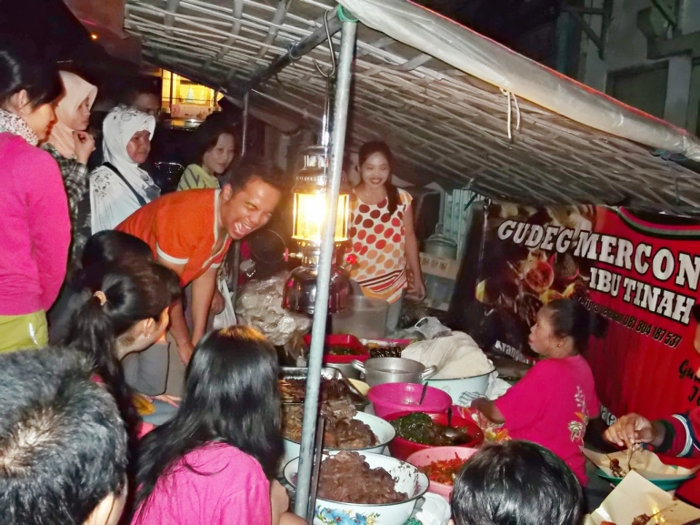 Gudeg Mercon, makanan wajib penggemar pedas