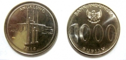 Gambar alat musik angklung diabadikan dalam koin seribu rupiah