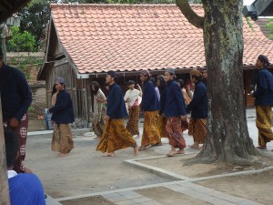 13526177851452289821