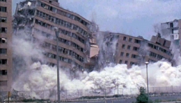 gedung Pruitt Igoe setelah diruntuhkan