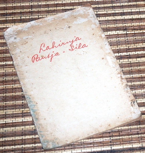 (foto: bukubukubekas.wordpress.com)