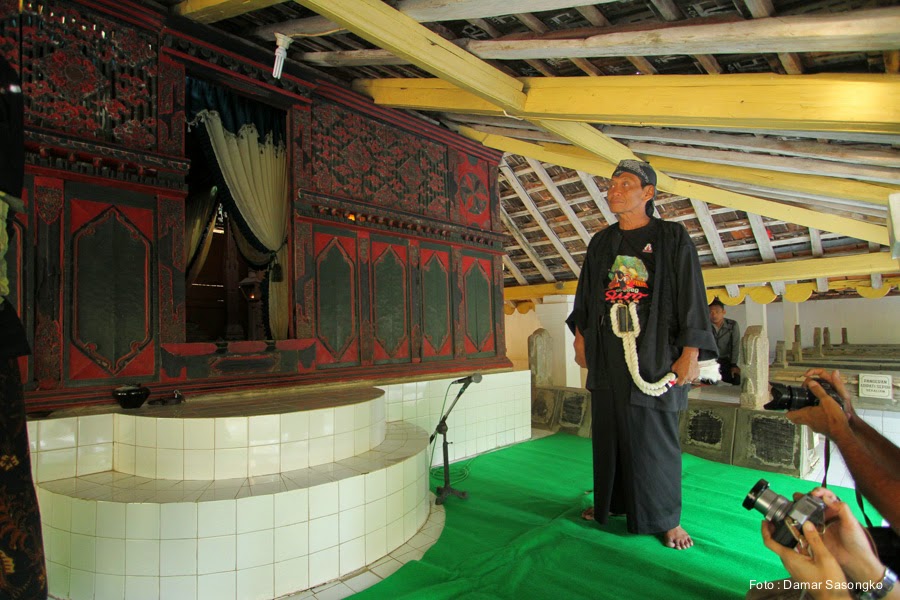 Jamasan Dan Kirab Pusaka, Hari Jadi Ponorogo | Nanang Diyanto