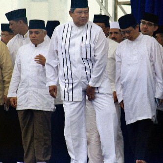 SBY Menggaruk Alat Kelaminnya - Kompasiana.com