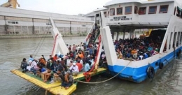 Kapal Ferry Ujung-Kamal (antaranews.com)
