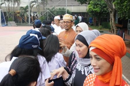 Halal Bi halal Unit SMP Labschool Jakarta