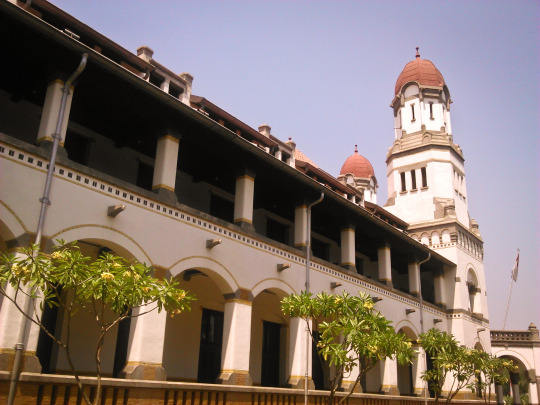 Lawang Sewu yang Sudah Dipercantik (Dokumentasi Pribadi)