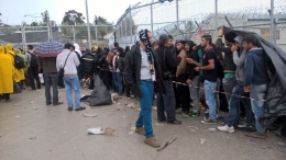 Kabar dari Jerman/Yunani (4): Ancaman Tembakan di Kamp Moria