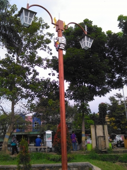 lampu taman yang ada di Taman Kota Soreang.