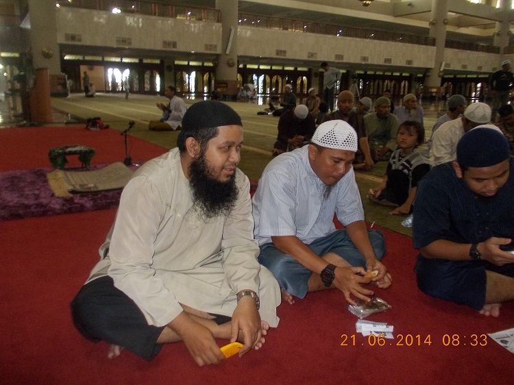 Tablig Akbar Yazid Jawas Di Samarinda Dihadang Gerakan Nasional Anti Kekerasan Intoleransi Generasi Kompasiana Com Tablig Akbar Yazid Jawas Di Samarinda Dihadang Gerakan Nasional Anti Kekerasan Intoleransi Generasi Kompasiana Com