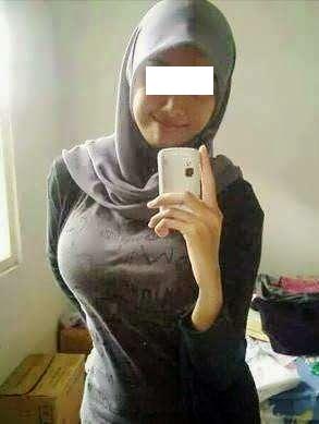 Jilboobs Mode Acakadul yang Disukai Anak Muda Jaman Jilboobs Mode Acakadul yang Disukai Anak Muda Jaman