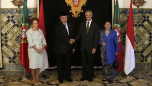 SBY bersama istri saat kunjungan ke Portugal