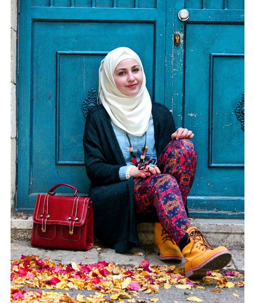 Inspirasi Padu Padan Outfit Hijab Stylish Untuk Ke Kampus Oleh