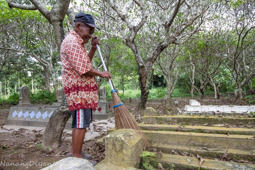 14249194231596302358 14249194231596302358