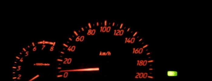 Tampilan Speedometer dengan Eco Lamp Indicator, Dok. Pribadi