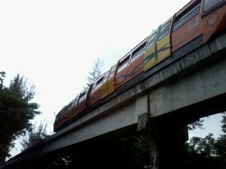 14277813561834570406