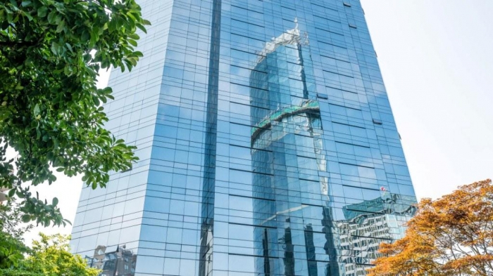 Bangunan Tinggi Harus Hemat Energi dan Ramah Lingkungan Bangunan Tinggi Harus Hemat Energi dan Ramah Lingkungan