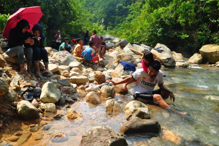 Dari Leuwi Hejo Hingga Leuwi Liyet: Menyusuri Green Canyon Mini Ala