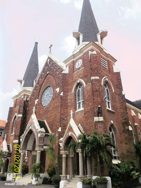 Liburan Paskah, Yuk Lihat Gereja Tua di Surabaya - Kompasiana.com